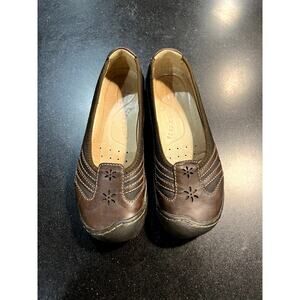 KEEN Women's Brown Flats Size 7.5 Slip On Leather Laser Cut
